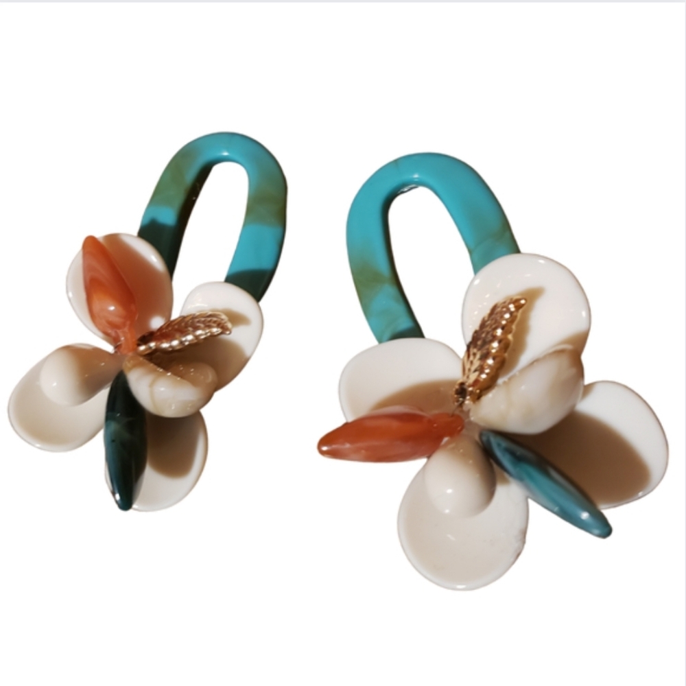 Beautiful natural unique colored sea shell earrings